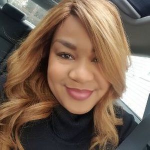 Meet your Posher, Tarah